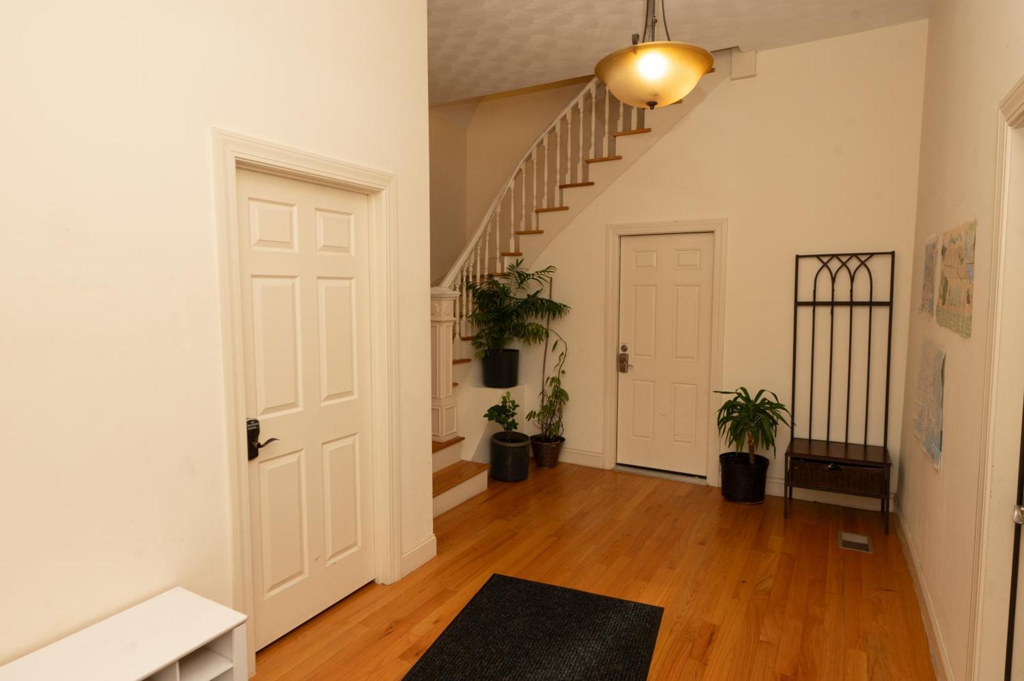 2 Bedroom Boston Condo In Jamaica Plain With Parking Exteriör bild